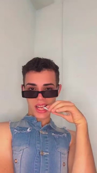 Sexy Cubain Twink Bitch Wants to Rank Your Dick!