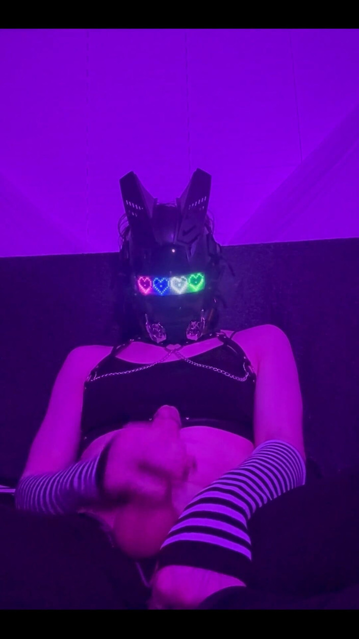 Bunny Willow: I Can't Get Enough of This Wand