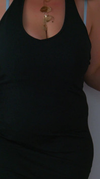 Ricompensa creampie notturna: la MILF si prende cura del marito stanco