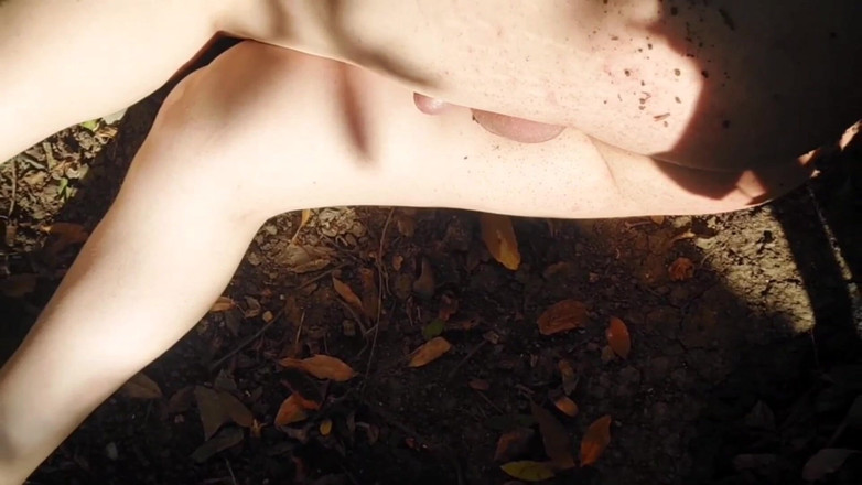 Kitty_Cross: Wirowanie w wzlotach uda