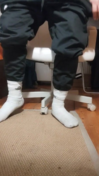 ダーティジャンクブロは仕事を終えた...臭い靴下
