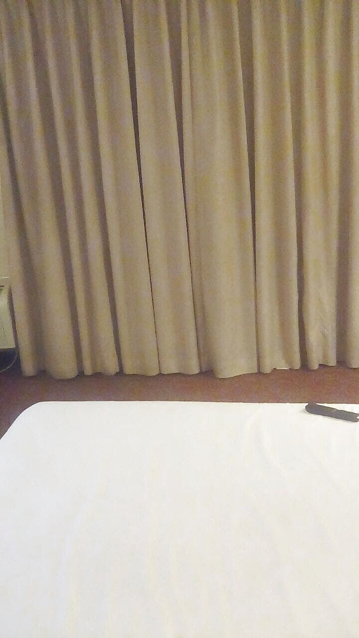 Cindylov: Crossdressing Cindy ilk randevusu için hazırlanıyor