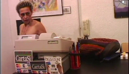 German Porn: Una miLF bionda ama fare pompini in ufficio
