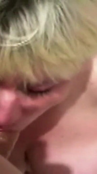 The Blond Bigtitt GILF