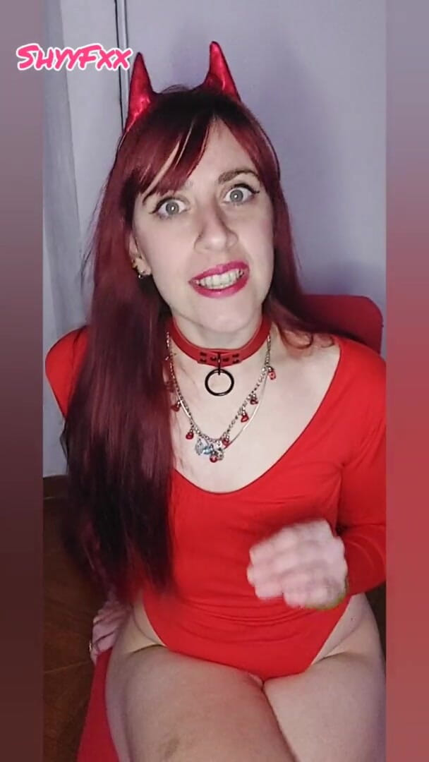 Tu Gauchita Argentina: Shyyfxx Caught Having Sex! My Most Embarrassing Experiences Ever Told!