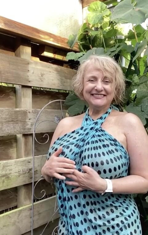 Car-ina: Să-mi tachinăm vecina!