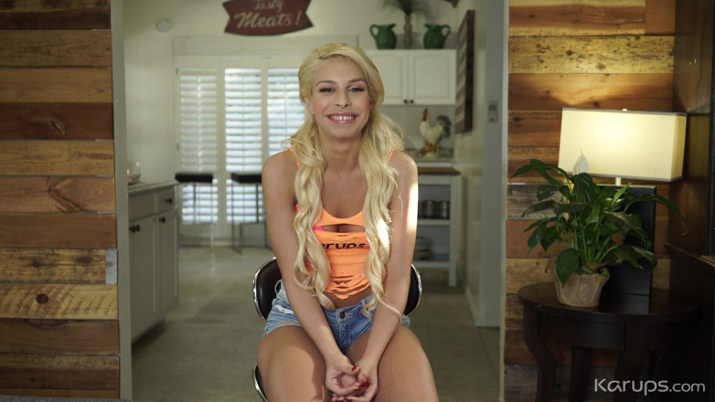 Karups: Carmen Caliente Interview