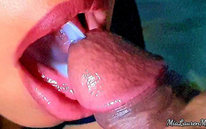 Mia Lauren Malkova: L'ho incontrata su Tinder e, non perso tempo, ho messo...