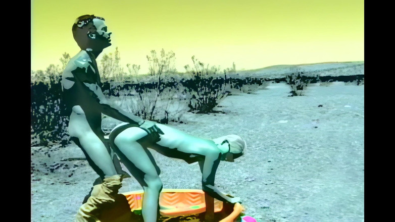 FM Video World: 渇いたスラットが水中でのセックスを懇願