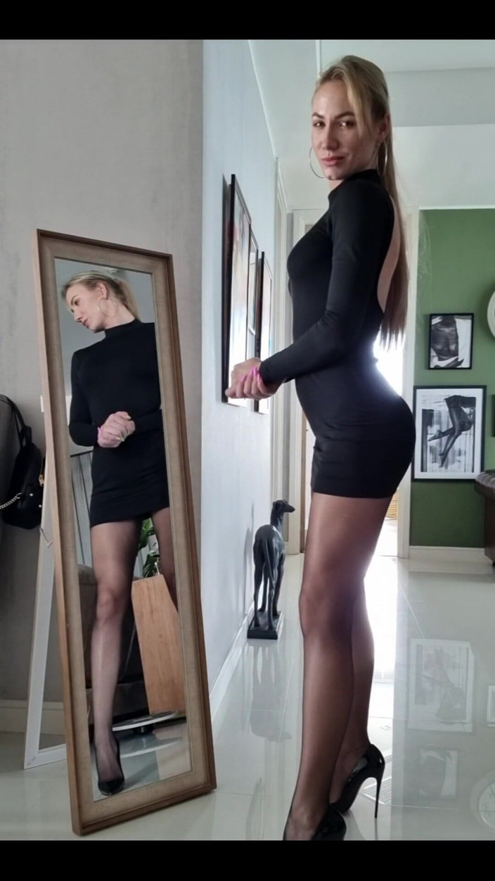 Angel The Dreamgirl: Passerella