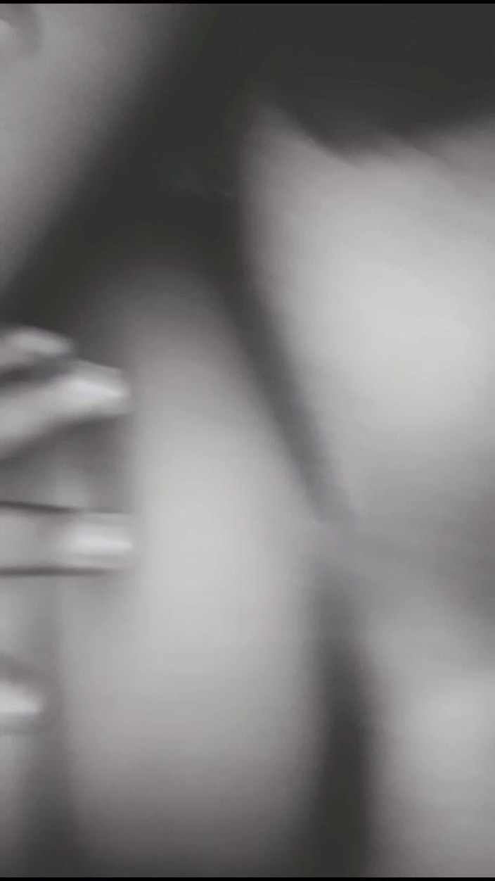Sweet: Xvideo Xmaster (můj starší mě vzal do své paže a držel...
