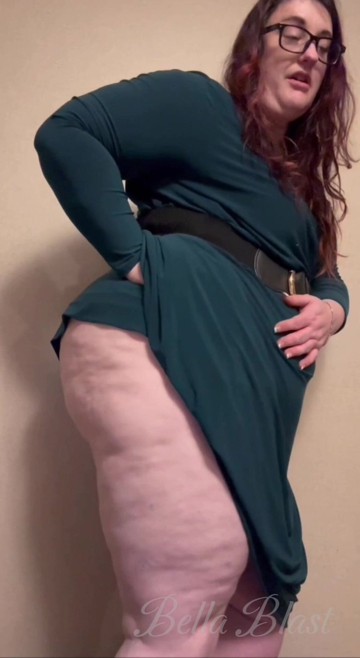 BellaBlast: Fan Favorite Fart Compilation: Over 100 Real Farts 11 Minute Loud Gassy...