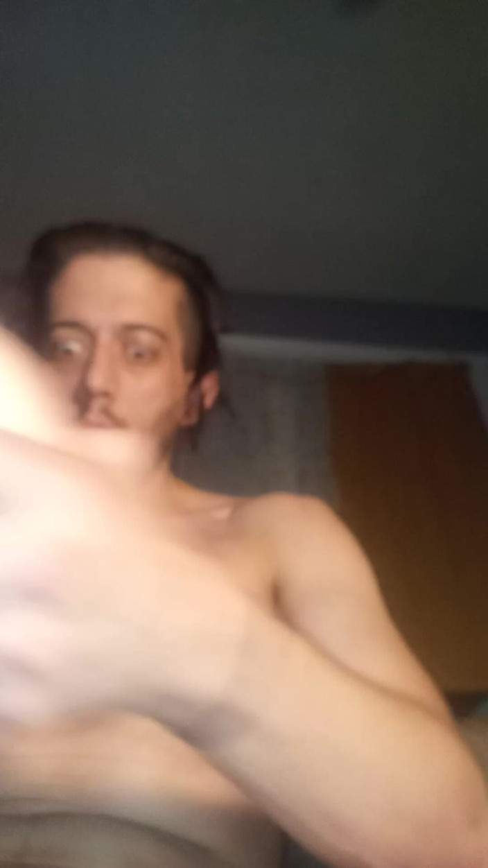 Magnumxlcody: Jucărie unsă cu ulei