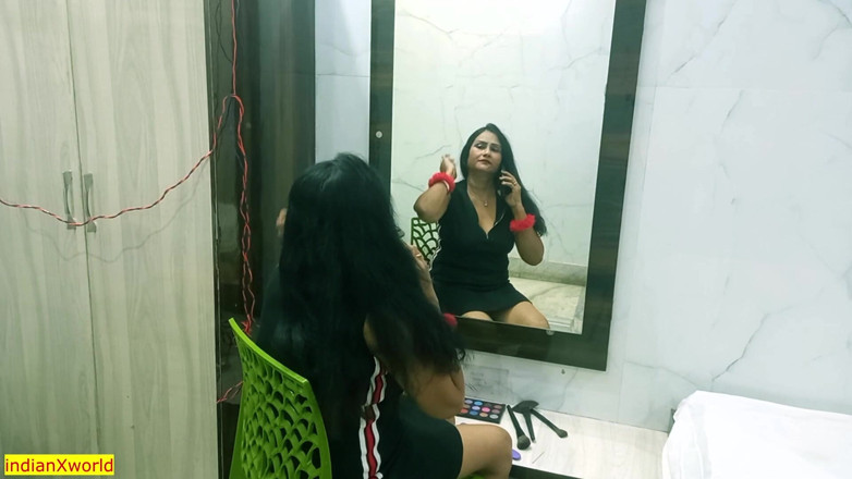IndianXworld Premium: Desi hete stiefmoeder heeft erotische hardcore seks!! Laatste virale seks...