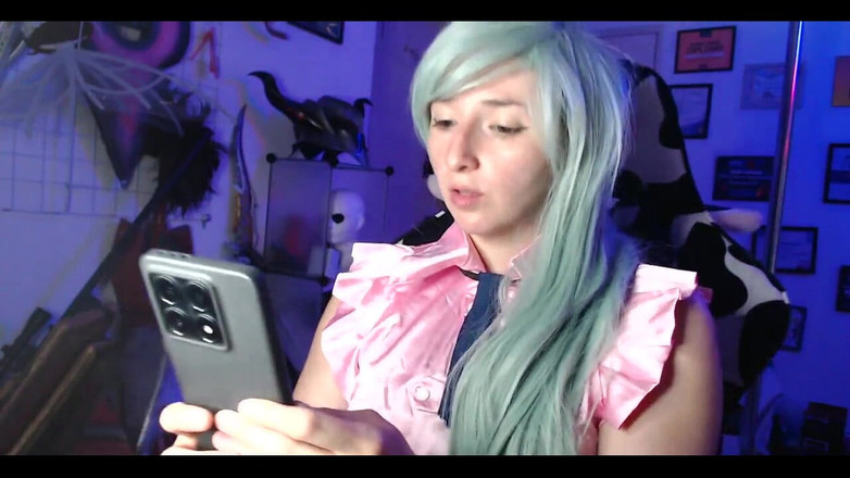 Kndy Kmille: I miei cosplay ho solo un sacco di spiedo!