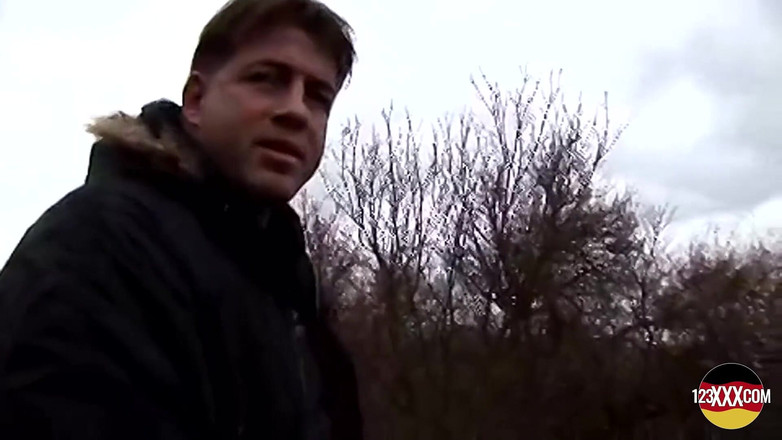 123XXX - Fucked Amateurs in Germany!: Une MILF européenne à forte poitrine se fait draguer pour du...