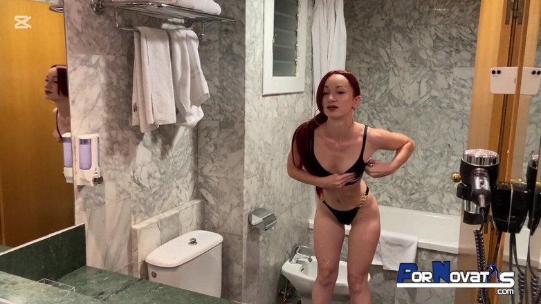 victorbloom: Betty Loop, badrummet spricker