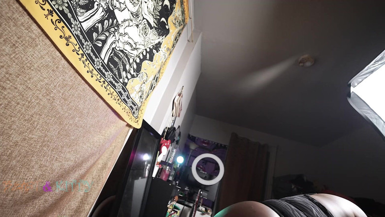 BeastnKitty: Ş şenlik ft marley moore'dan daha fazlası