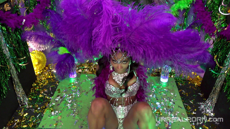 Unreal Porn: Unreal Porn 12: Karnival Dancer