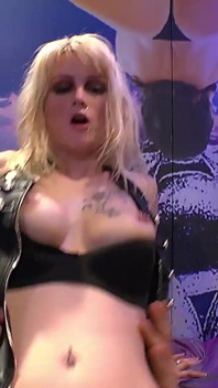 Blonde Slut Gets Her Face Drenched in Cum During Wild Ggg Blowbang