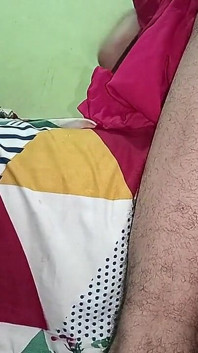 Ojczym pieprzył pasierbicę poranny seks