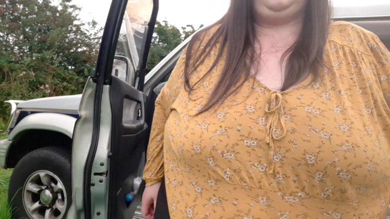 SSBBWLadyBrads: Ssbbw büyük kız büyük araba sorunları