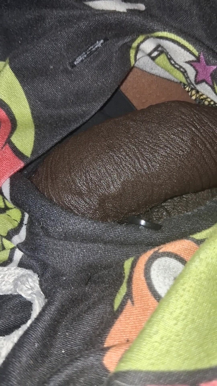 Chocolate Meat Stick: ちょっとした大きなチンコのちょっとしたからかいさ