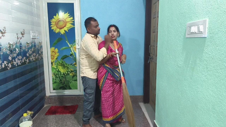 Sona bhabhi: Esposa india del pueblo con su cuñado Cuando su esposo...
