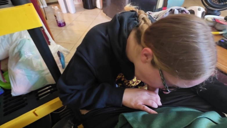 Mama_Foxx94: Una Clip Veloce Di Noi Che Facciamo Pazzia in Cucina