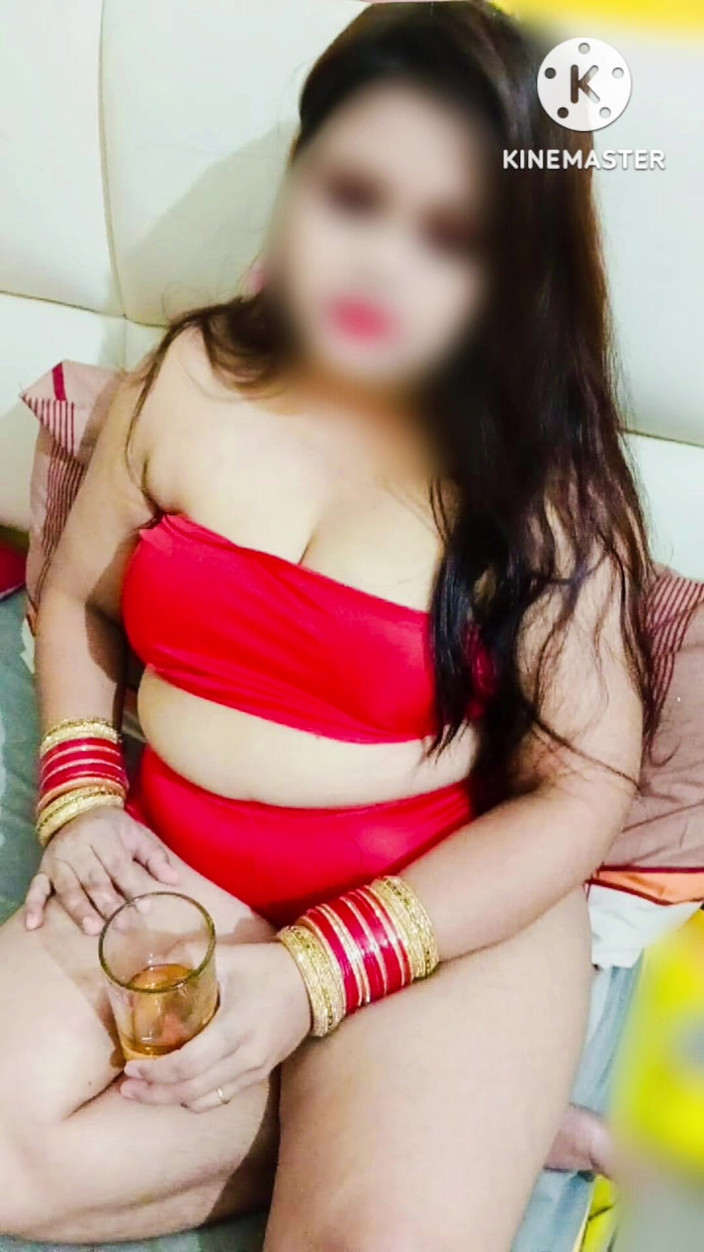 Ankita10000: सुंदर भारतीय प्रेमिका की काले आदमी द्वारा चुदाई