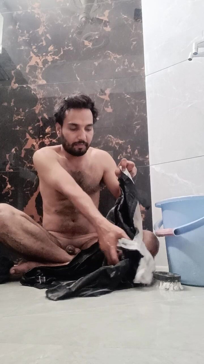 Rajasthani-old-lover: Indyjski Desi Man w łazience