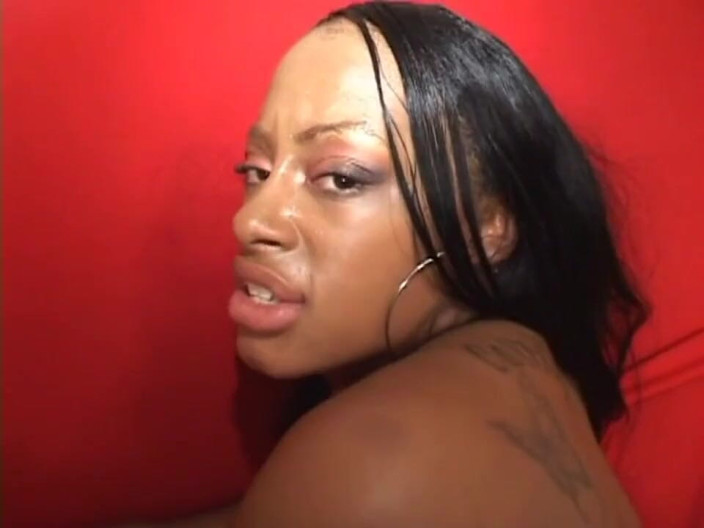 Africans Orgasm: 大きな黒いディックに大きな脂肪の女の子...口内射精