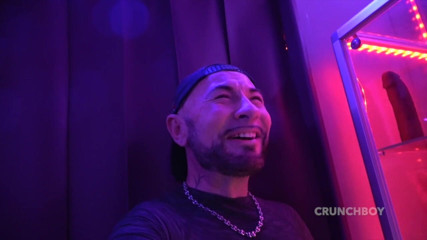 Interracial porn sex: Jimy fodida em barback pela pornstra latina Viktor Rom