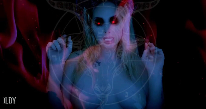Goddess Misha Goldy: Sinta a felicidade que eu te dou e ceda ao...