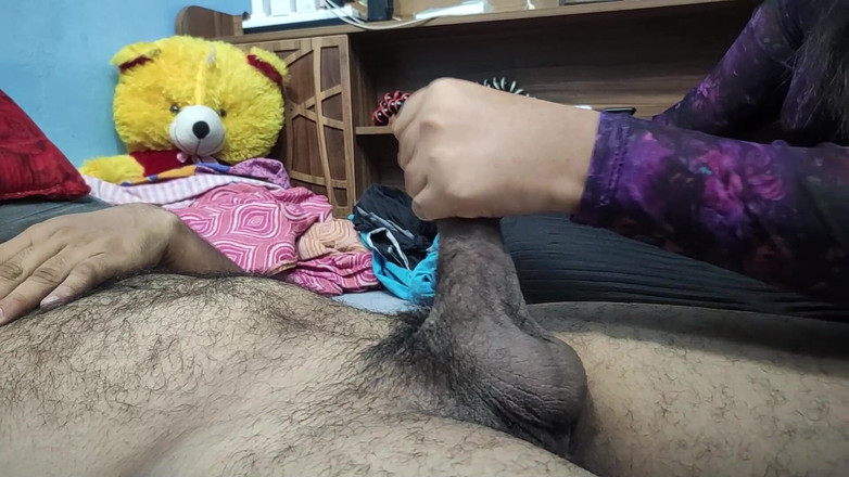 Vaigavarun Feet romance: 手工作业