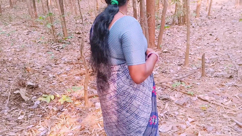 Telugu honey lips: Sexo indiano ao ar livre. Indiana secreta fodendo marido na...