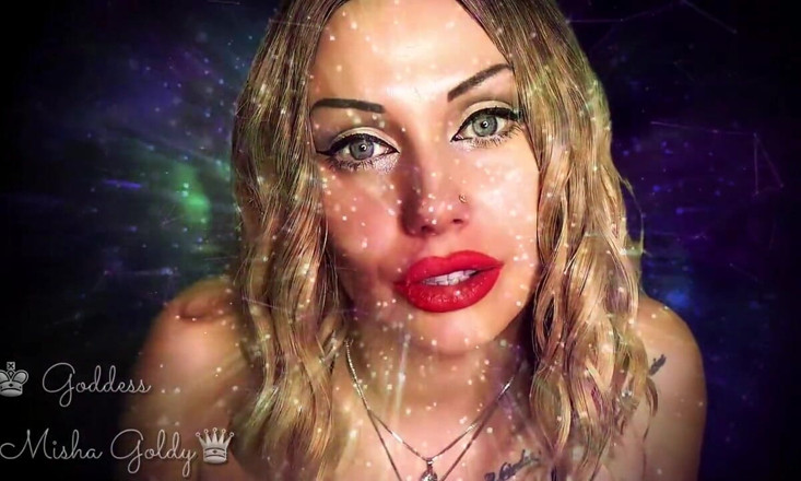 Goddess Misha Goldy: Orgasmes zijn veel intenser als je je op mijn ogen...