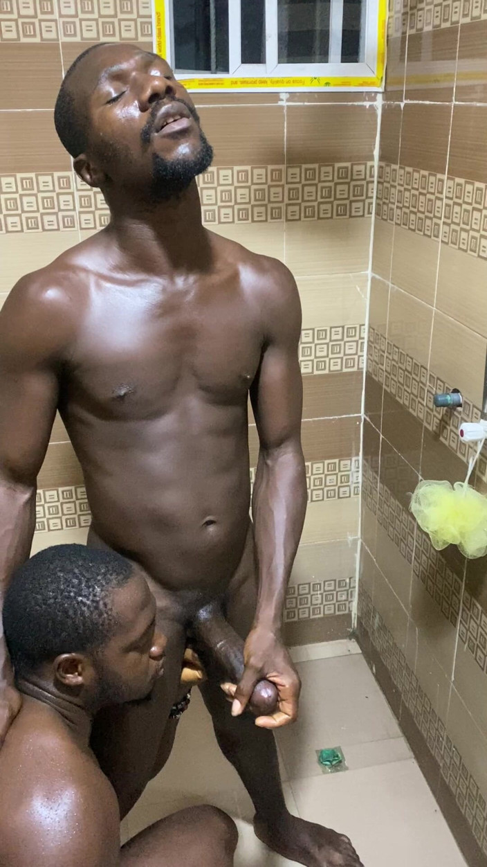 yomiangels1aa: Bathroom Waking
