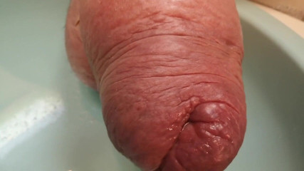 Monster_Meat_: Monster pissing is like a fontein