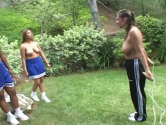 I want your Big Big Boobs: Facet orze gruby trener cheerleaderka na gwizdku