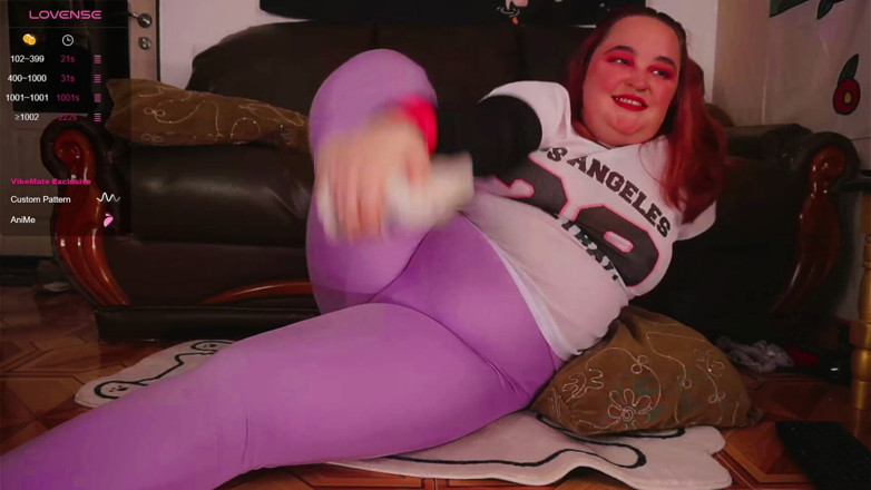 AssGives: Spreading My Legs in Leggings