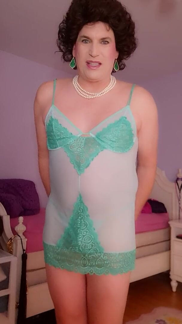 Victoria Lecherri: I want to wear this for you!