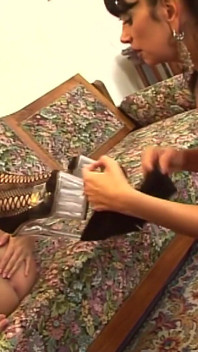 2 Italian Sluts Fuck Each Other's Asses with Toys