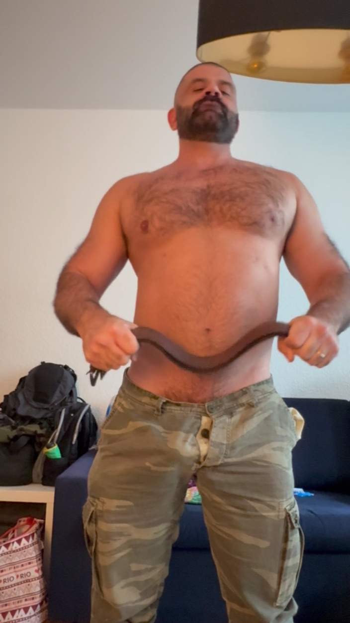 Massive daddy xxx: Handjob - Solo Tentera