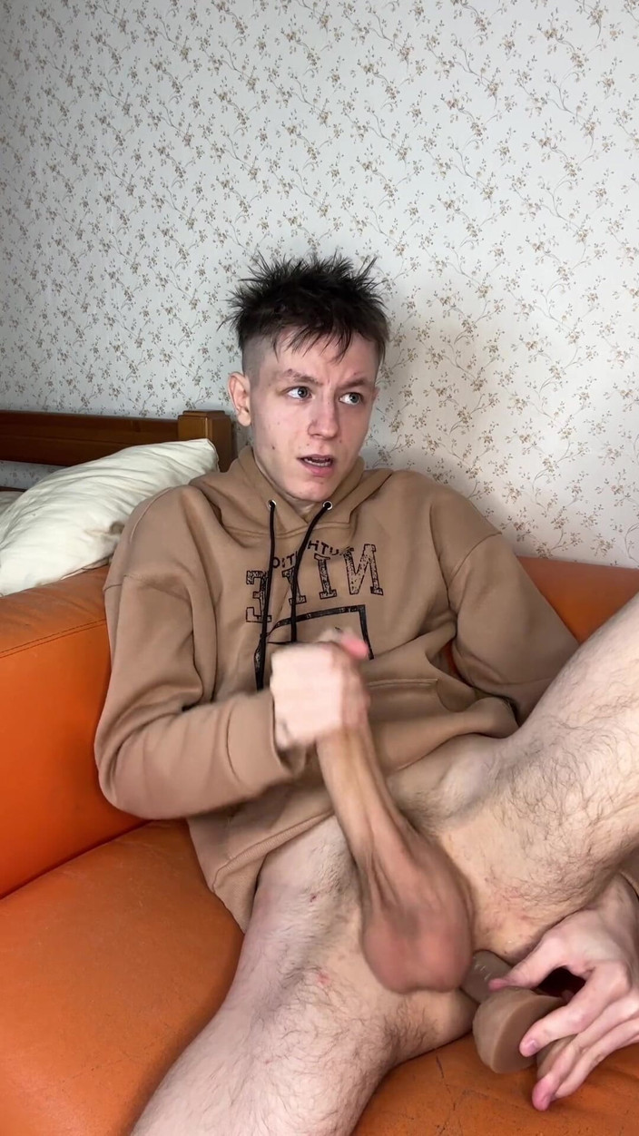 Morflot24: Petite Twink's Intense Jerk off Climax