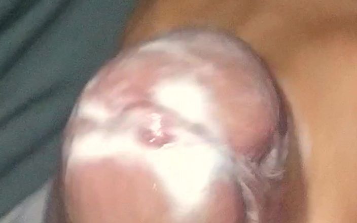 Naughty Cock: मलाईदार लंड: दूसरे वीर्य शॉट के लिए चिकनाई के रूप में वीर्य
