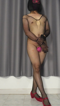 Sis-k pequeño body de rejilla ep2: striptease