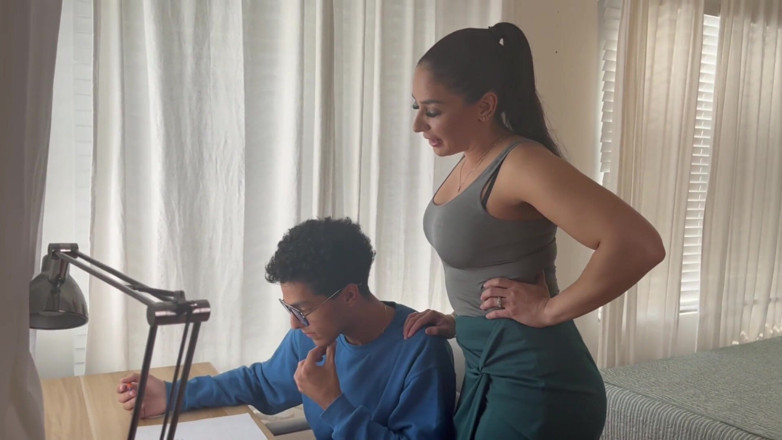 Pro Am Entertainment: Stepmom Rewards Her Stepson for Studying