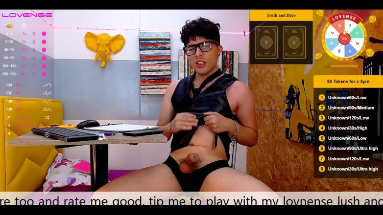 Diego_latinboy: Mastürbasyon yapıyor