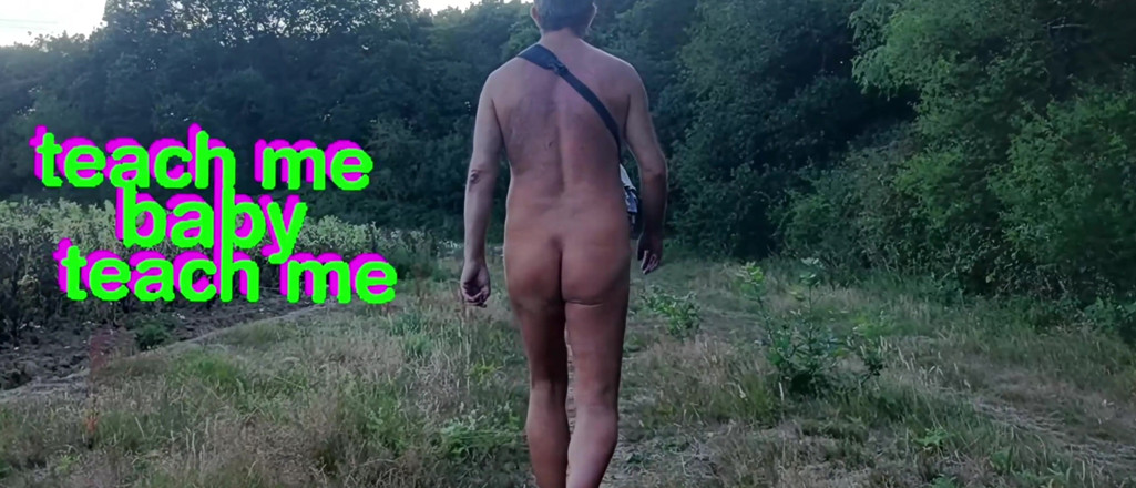 MaleModel: A Walk in the Park (naked)